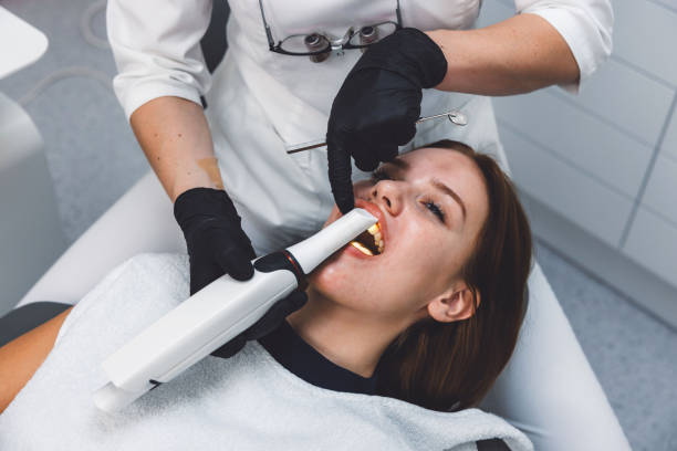 Best Emergency Tooth Extraction in Trafalgar, IN